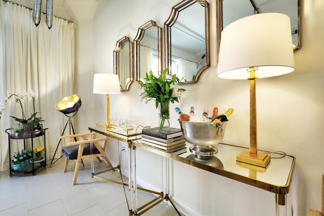 Apartamento Classic Angeles Elegance In Downtown, Sleeps 4, Free Parking And 360 Degree View Roof Pool!